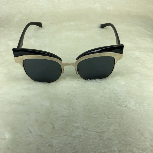Nordstrom’s Black And Gold Sunglasses - Picture 2 of 4